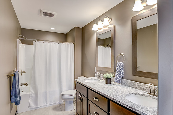 12b - Bathroom-3