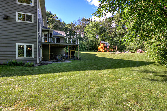 19 - Backyard-02