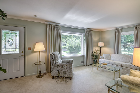 02 - Living Room-2
