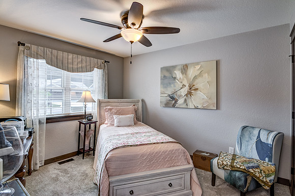 10 - Main Level Bedroom - 1-1