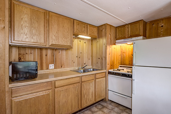 03 - Kitchen-4