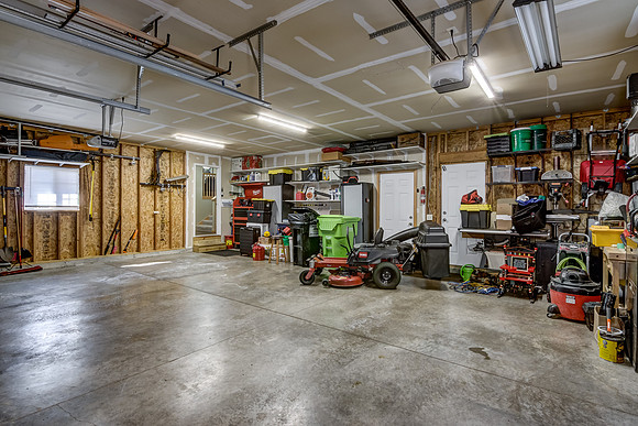 17a - Garage-2