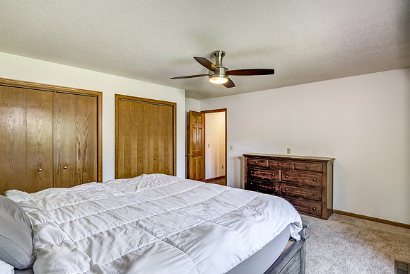 10 - Main Level Bedroom - 1-2