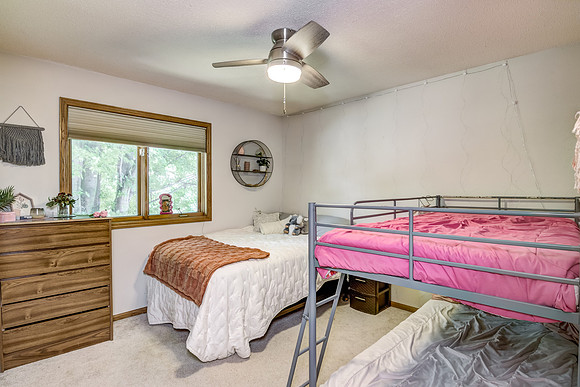 11 - Upper Level Bedroom - 2-1