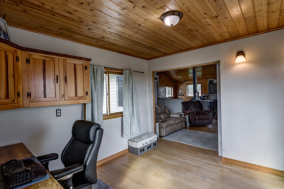 05 - Family Room-2-Edit