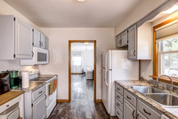 03 - Kitchen-5
