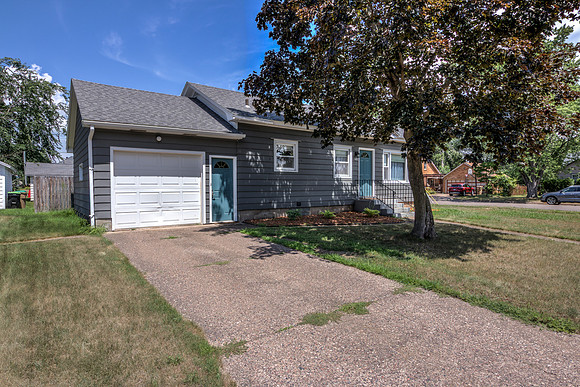20 - Exterior-2