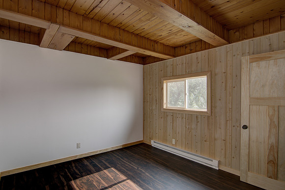 10 - Main Level Bedroom - 1-1