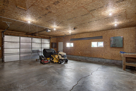 17a - Garage-1