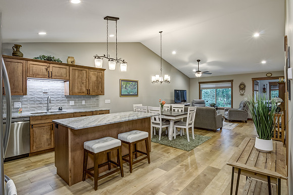 03 - Kitchen-1