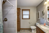 07 - Primary Bathroom-2