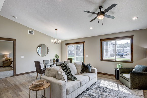 02 - Living Room-6