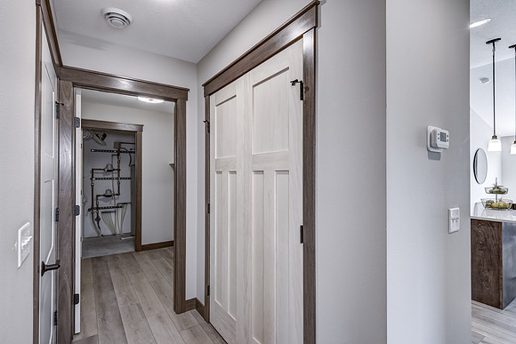 16A - Interior-1