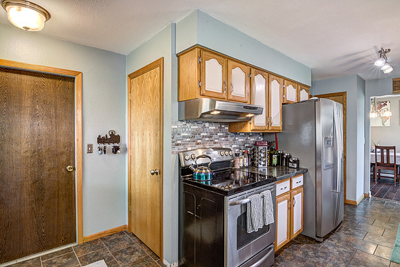 03 - Kitchen-7