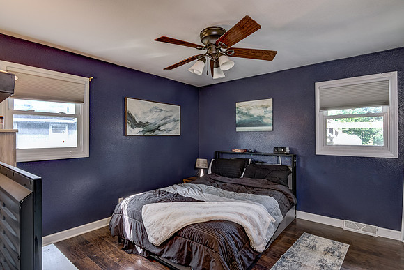 10 - Main Level Bedroom - 1-2