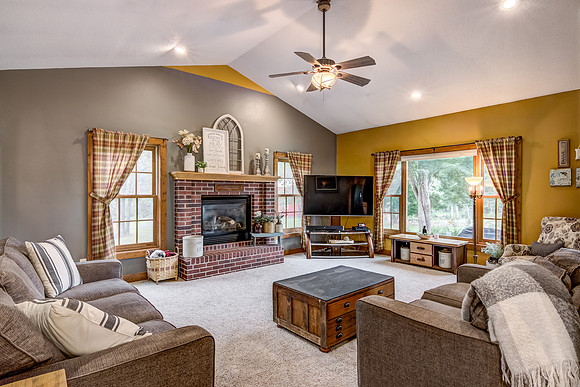 02 - Living Room-1