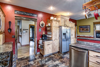 03 - Kitchen-4