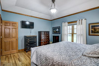06 - Primary Bedroom-3