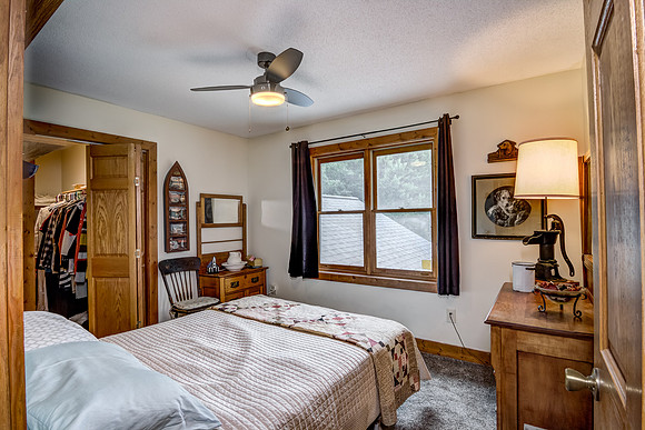 11 - Upper Level Bedroom - 3-2