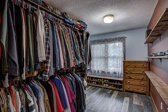 11 - Upper Level Bedroom - 4-1