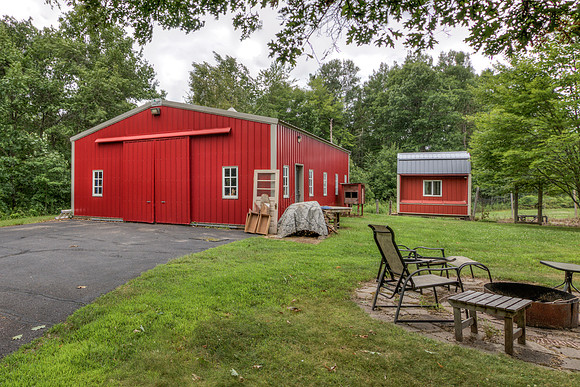 18 - Outbuilding-1