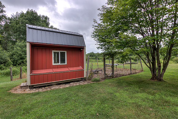 18 - Outbuilding-3