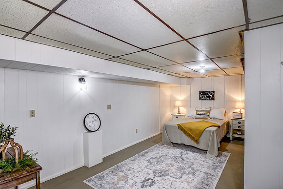 12 - Lower Level room - 1-1A