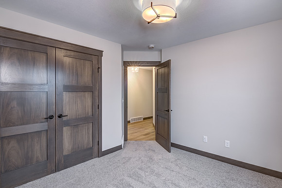 10 - Main Level Bedroom - 1-2
