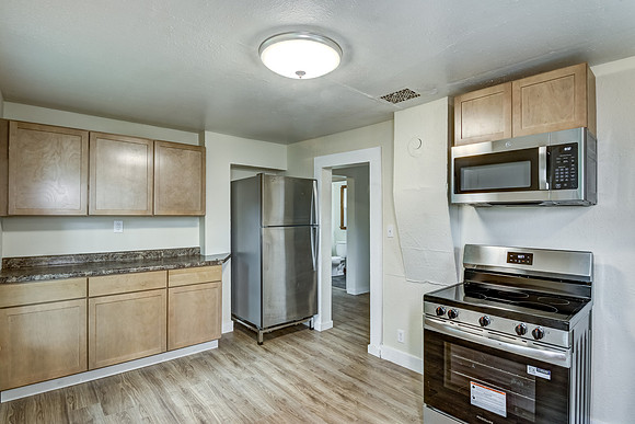 03 - Kitchen-4