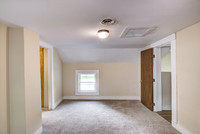 11 - Upper Level Bedroom - 2-2