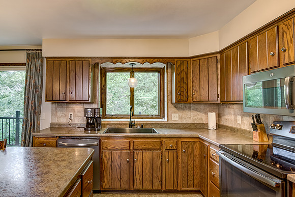 03 - Kitchen-2