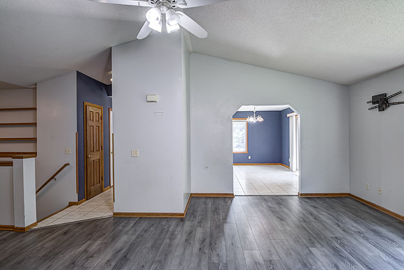 02 - Living Room-2