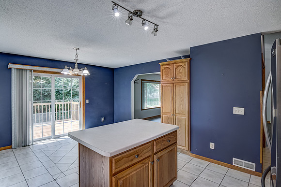 03 - Kitchen-5