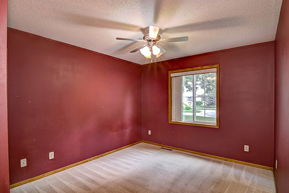 10 - Main Level Bedroom - 1-1