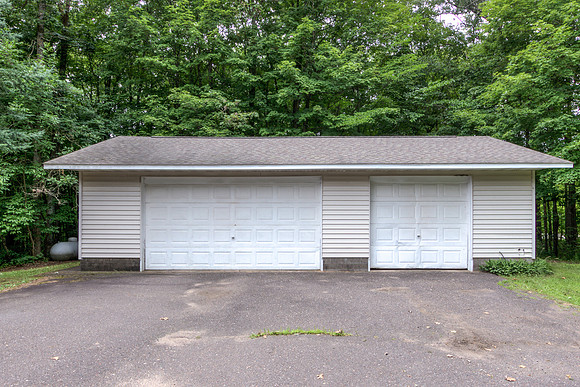 18 - Outbuilding-1