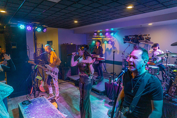 jonah Group 02 Bab - DSC05619