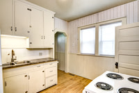 03 - Kitchen-1