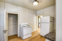 03 - Kitchen-3