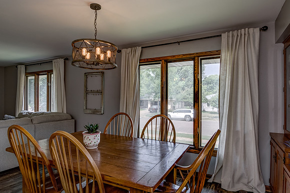 04 - Dining-2