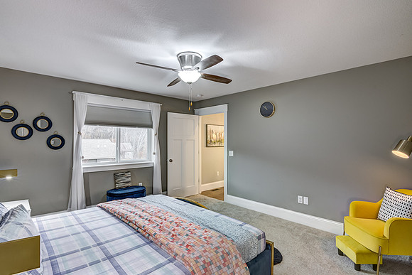06 - Primary Bedroom-2