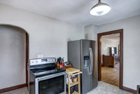 03 - Kitchen-5