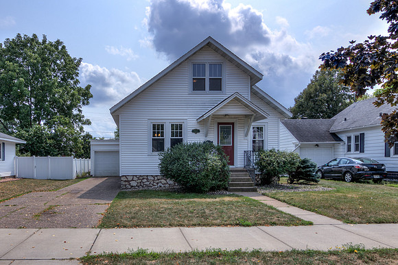 20 - Exterior-2