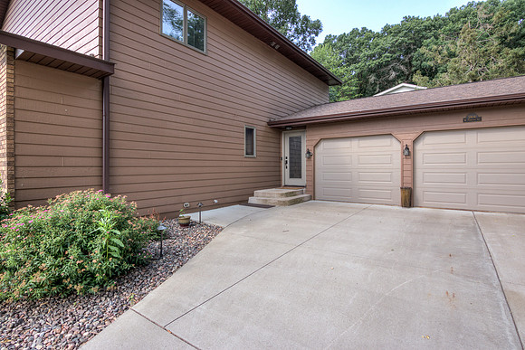 20 - Exterior-1