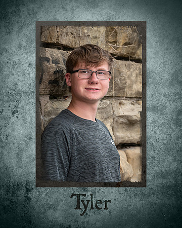 signature-senior-17 copy 2