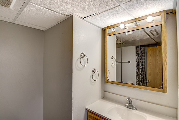12b - Bathroom-2