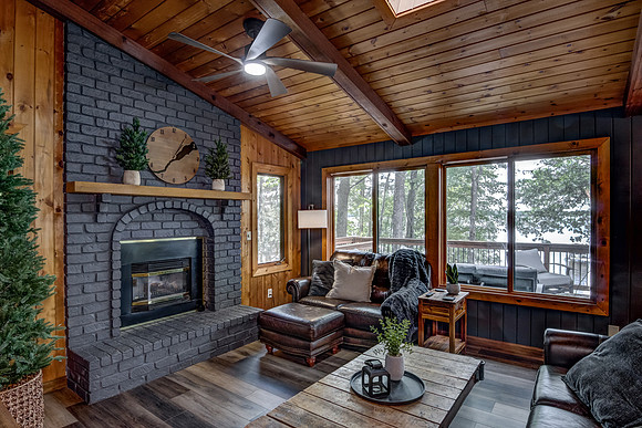 02 - Living Room-3