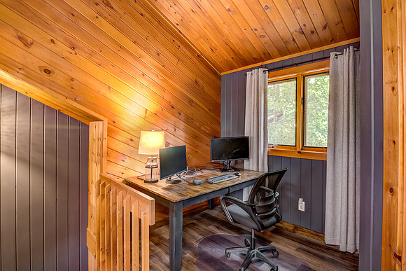 11 - Upper Level Bedroom - 1-1