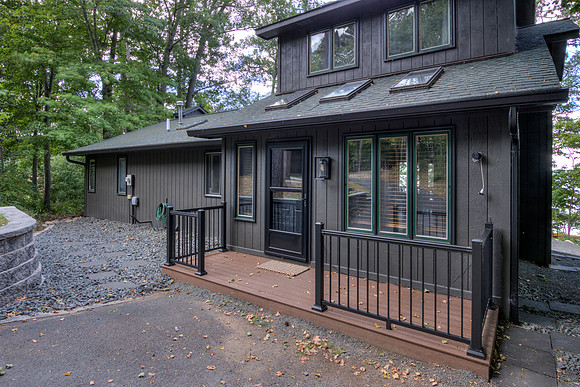 20 - Exterior-1