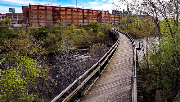 g0011045