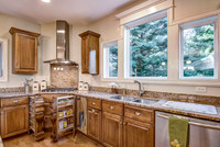 03 - Kitchen-6